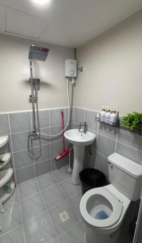 Studio Unit for rent - The Aquascape